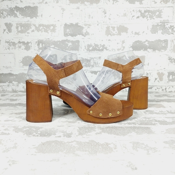 New Steve Madden Alabama Platform Suede Tan Strap Wooden Studded Sandals F904 - Picture 3 of 11